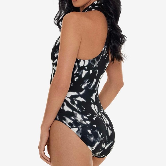 Coco One Piece in Dream State - Picture 6 of 10